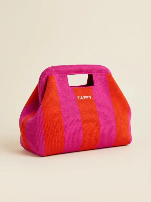 Taffy Carry-on in Raspberry